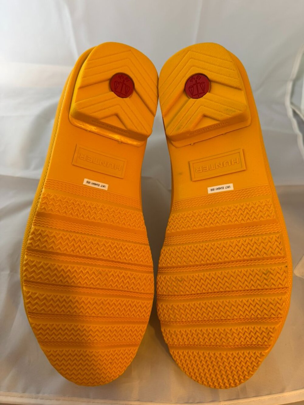 Hunter Women's Original Chelsea Boots Yellow Slip-On Ankle Boot Size 9 NIB - Picture 7 of 8